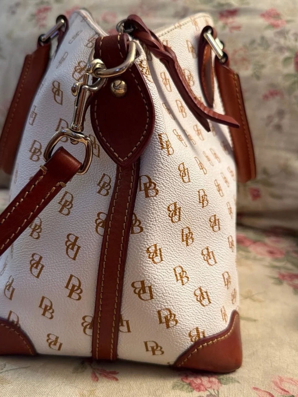 Dooney & Bourke dooney bourke